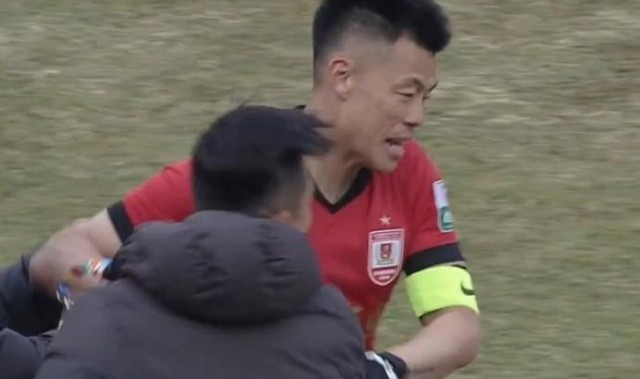 为亚泰攻入制胜球，38岁谭龙当选中甲第3轮最佳球员
